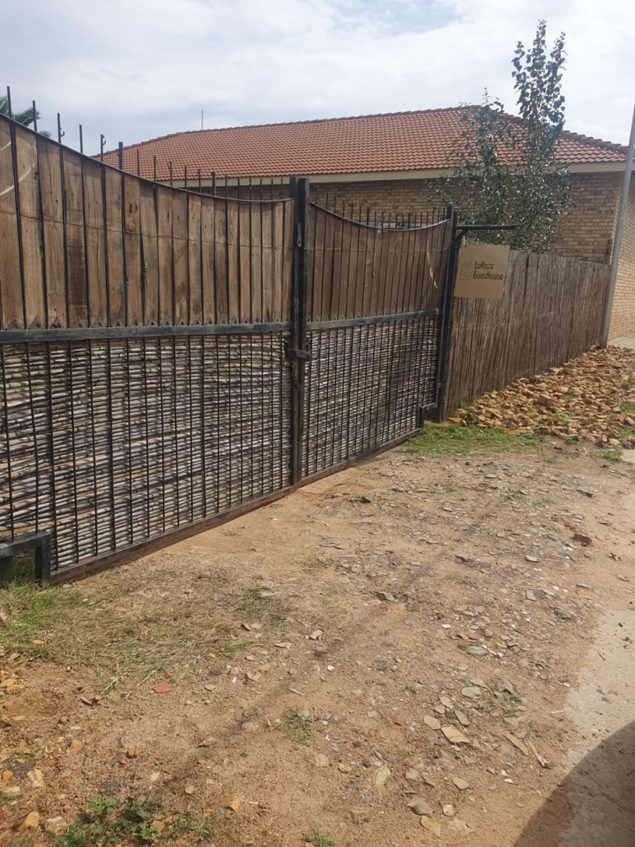  Bedroom Property for Sale in Hoopstad Free State
